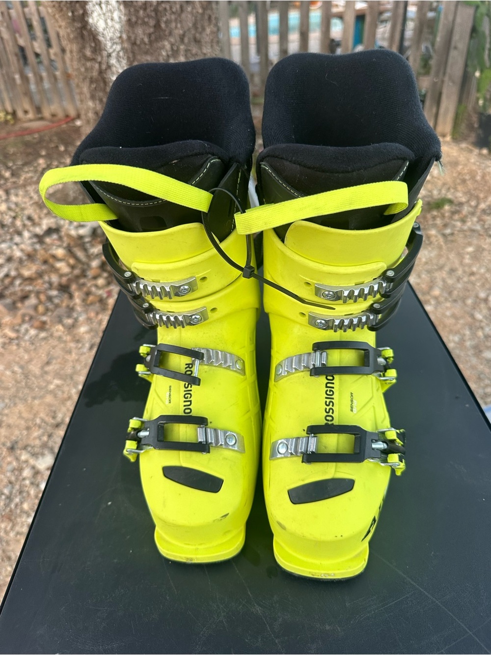 Rossignol Women’s Neon Yellow Ski Boots with Secure Buckles